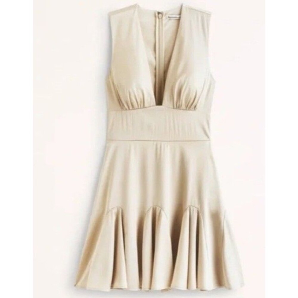 Abercrombie AF satin mini dress deep V-neck pleat champagne wedding. Party MP - Picture 2 of 16